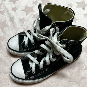 Youth High Top Converse